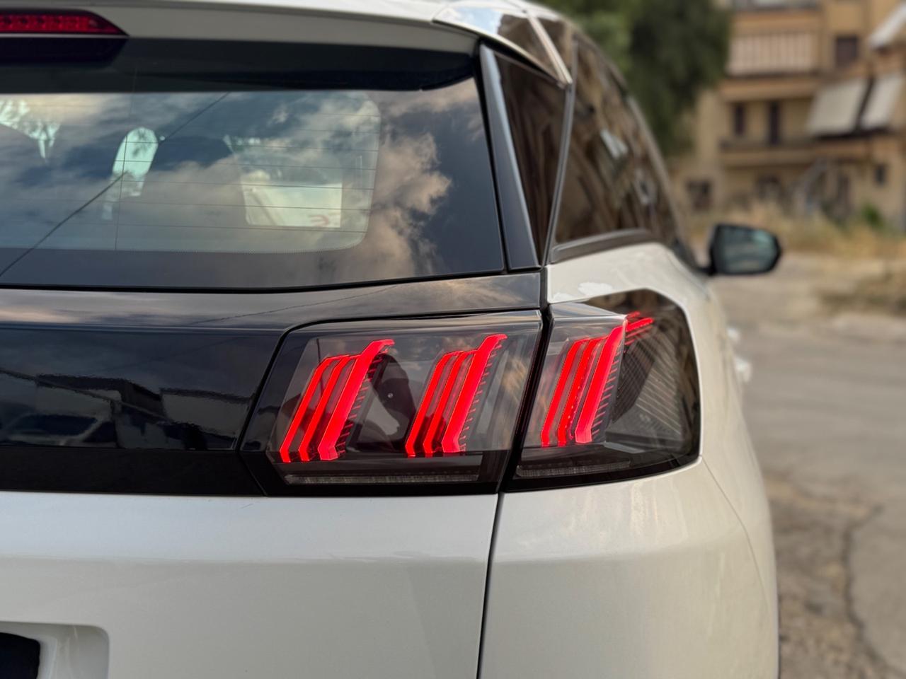 PEUGEOT 3008 1.6 BLUEHDI 130 CV N1 BIANCO PERLA FULL IVA