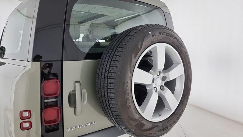 Land Rover Defender 90 3.0D I6 250 CV AWD Auto HSE