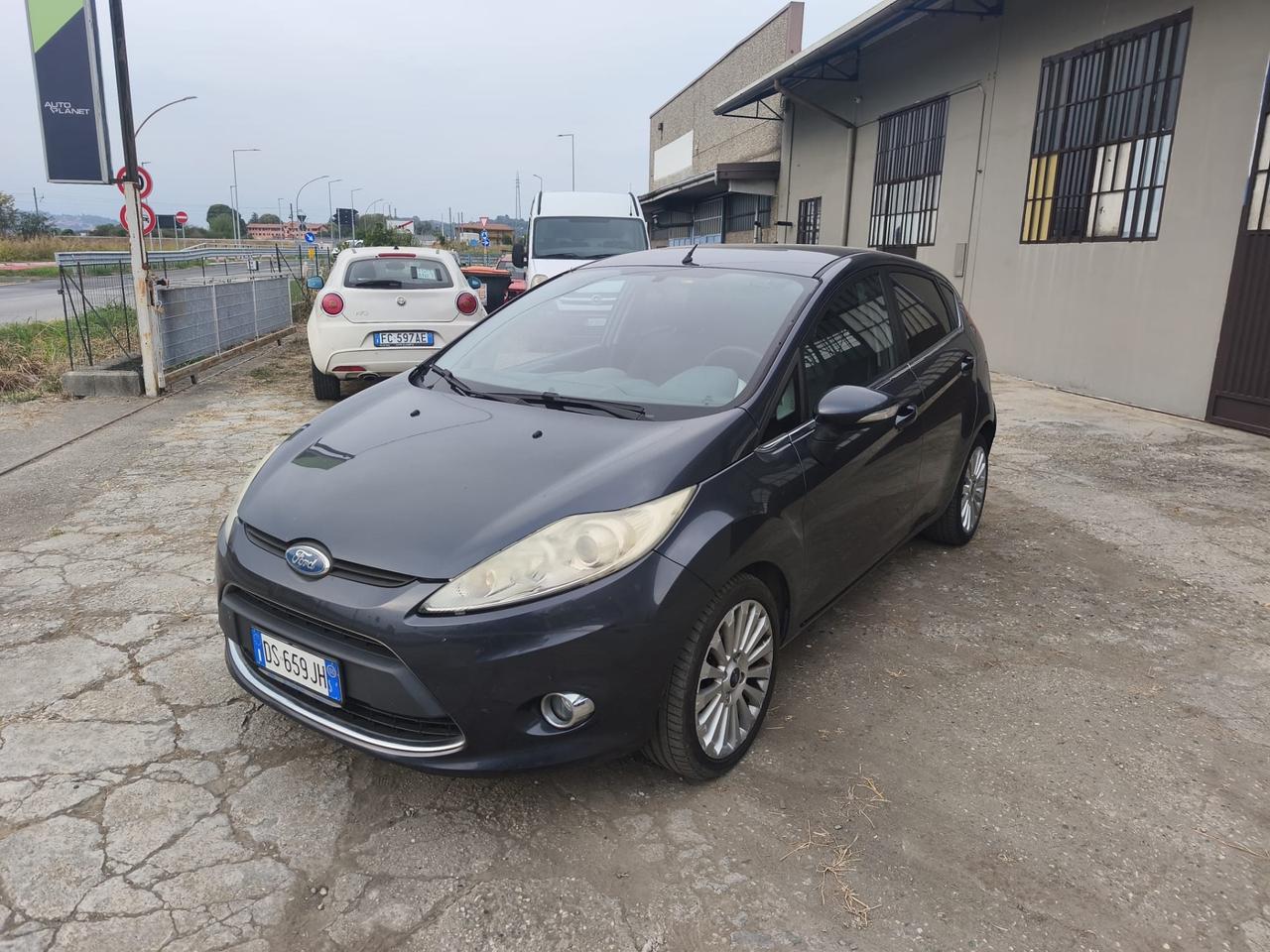 Ford Fiesta 1.4 TDCi 5p. Titanium