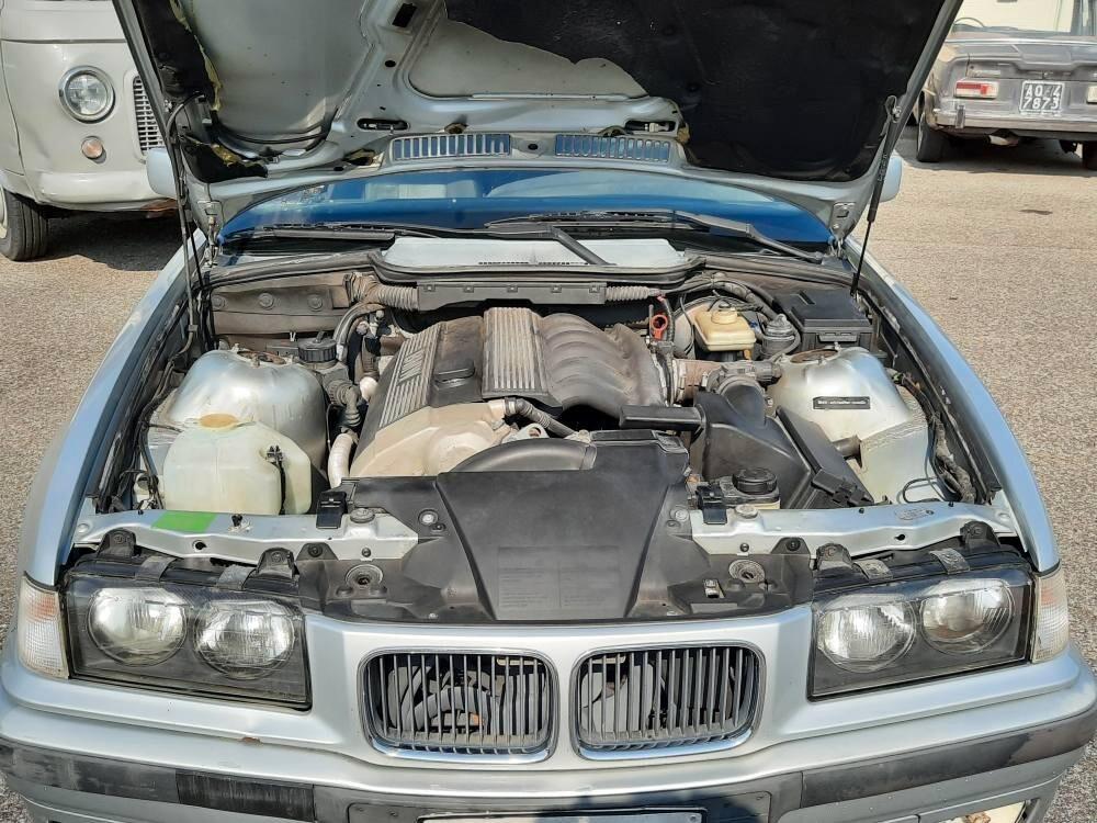 Bmw 320 Cabriolet del 1995 (E36)