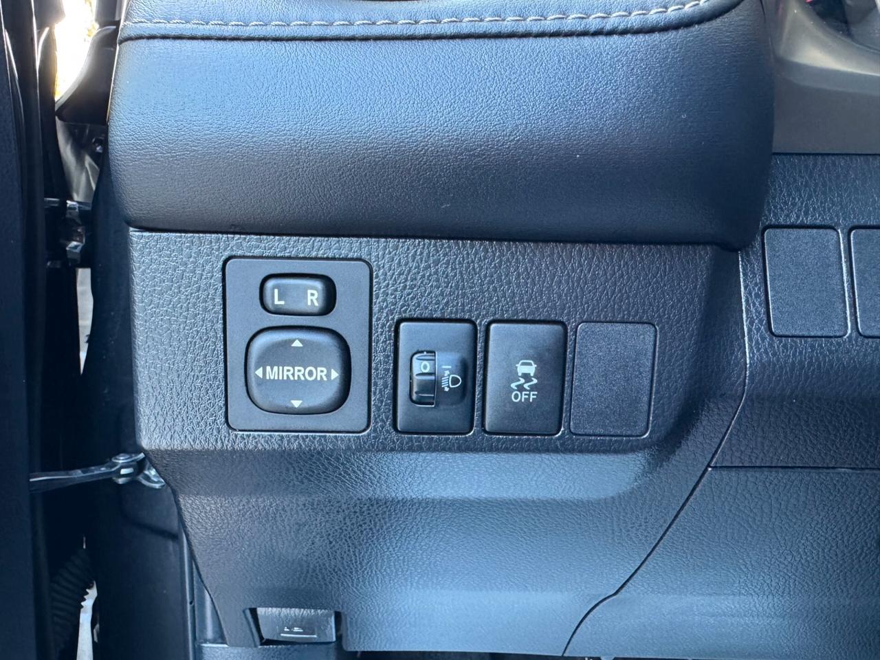 Toyota RAV 4 RAV4 D-4D 2wd UNIPROPRIETA GARANZIA 24 MESI