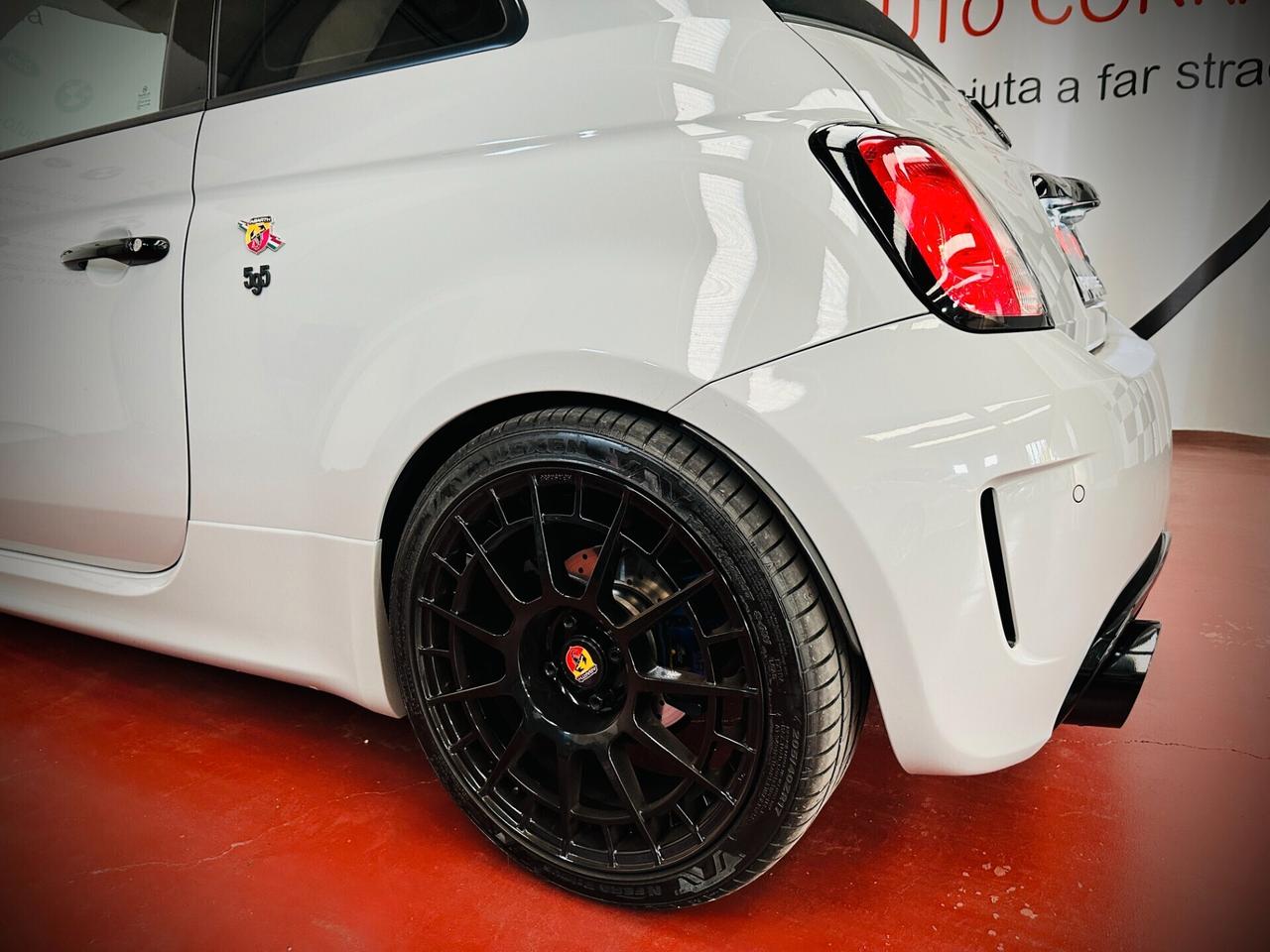 Abarth 595C 1.4 T-JET CUSTOM STAGE 2 (190CV)