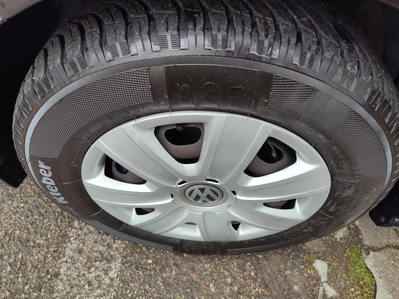 VOLKSWAGEN POLO 2014 1.2BENZINA GOMMATA ED TAGLIANDATA