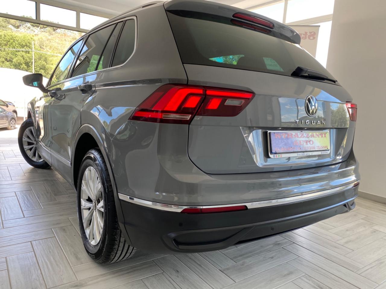 Volkswagen Tiguan TDI150cv DSG GREY NARDÒ/AMBIENT LED2022