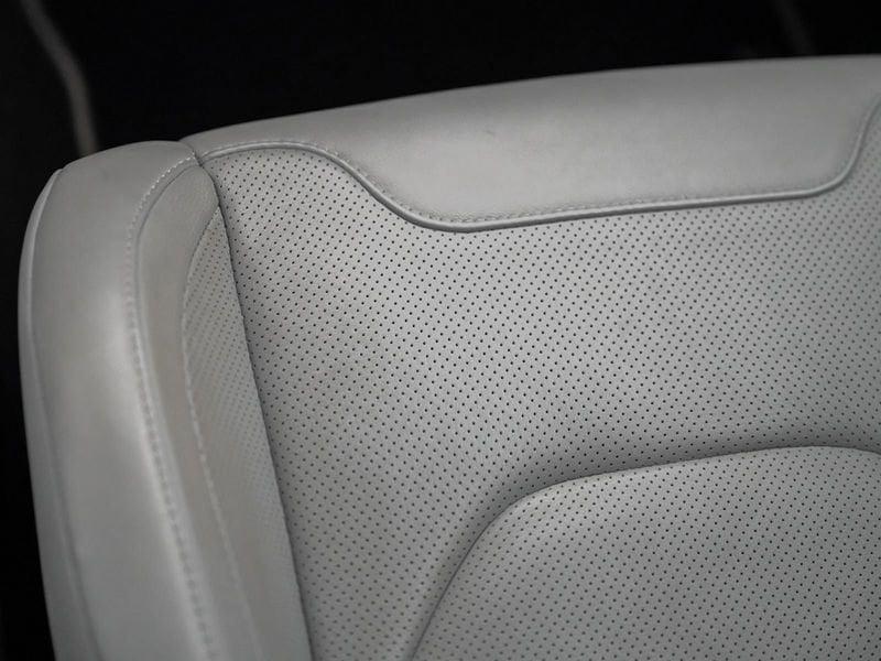 Toyota Corolla Touring Sports 2.0 Hybrid Lounge