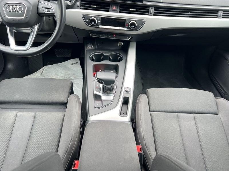 Audi A4 35 TDI/163 CV S tronic Business Advanced