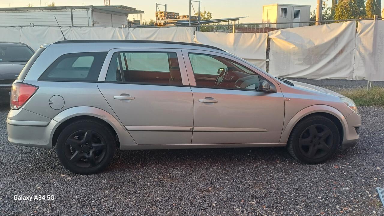 Opel Astra 1.7 CDTI 101CV Station Wagon Cosmo