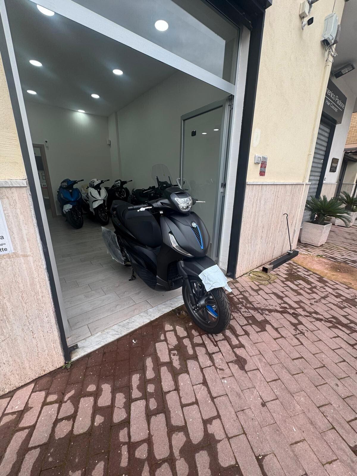 Piaggio Beverly 300 S