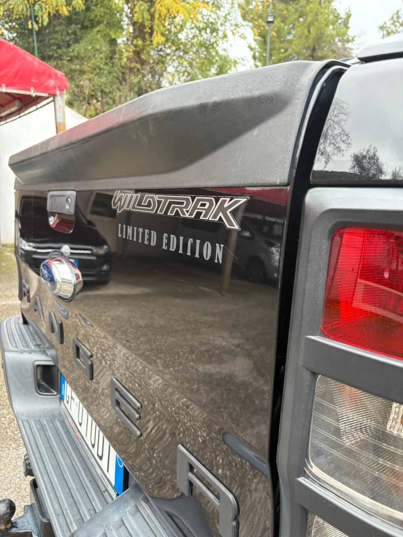 Ford Ranger 2.0 TDCi DC Wildtrak 5 posti