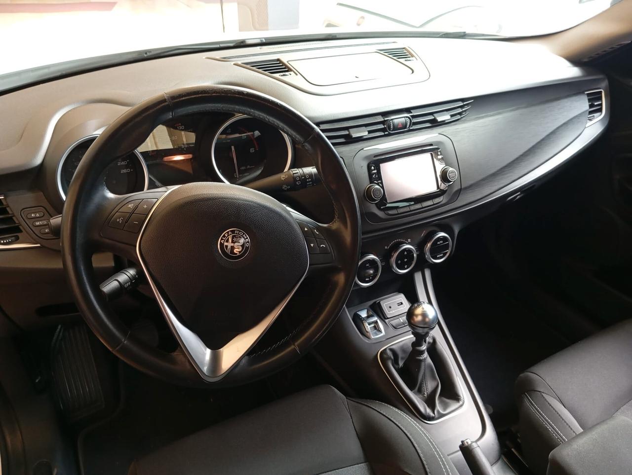 Alfa Romeo Giulietta 1.6 JTDm TCT 120 CV Super