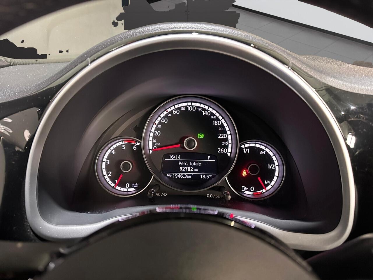 Volkswagen Maggiolino Cabrio 2.0 TDI DSG Design BlueMotion Technology