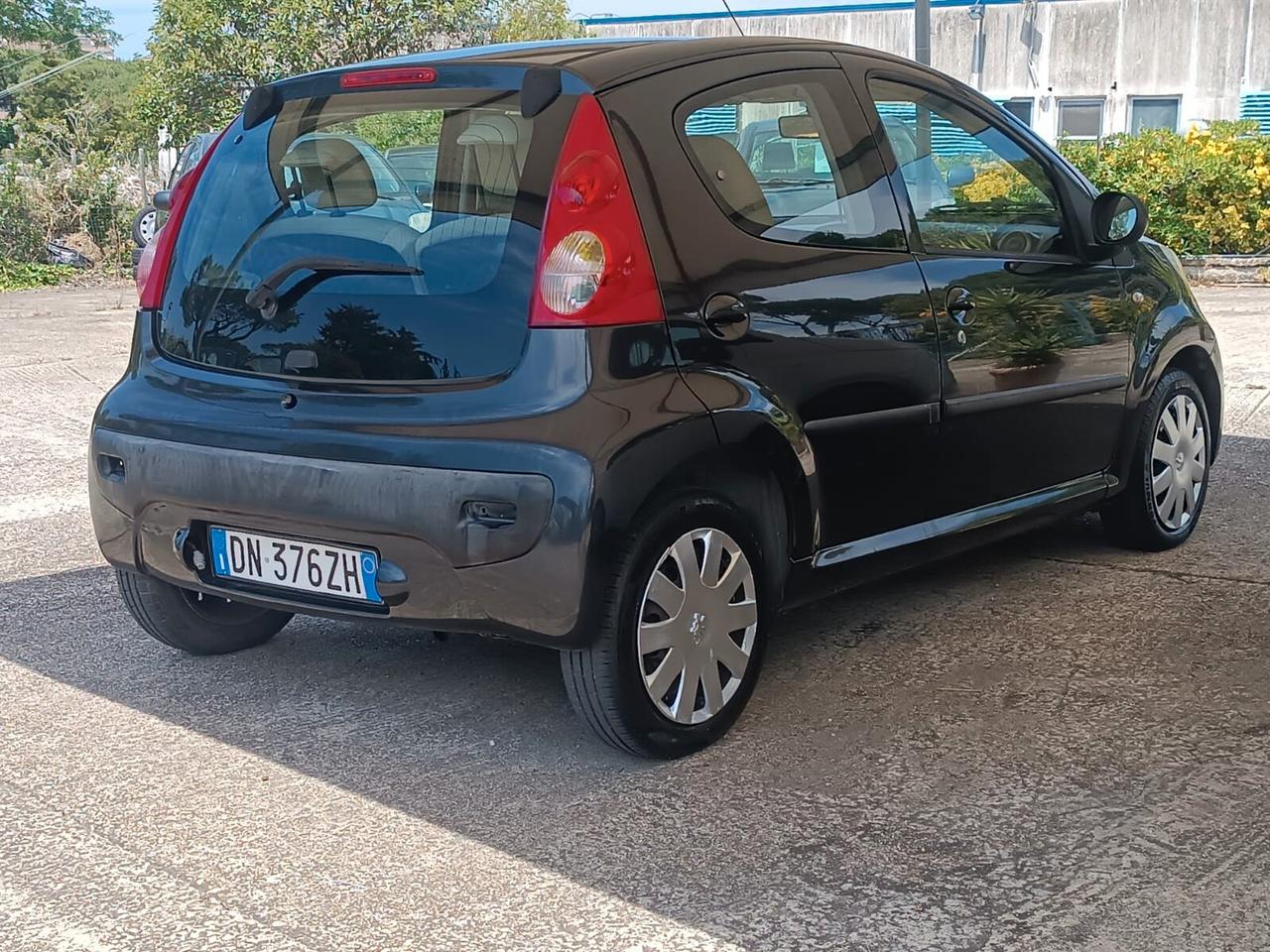 Peugeot 107 1.0 Km121.000 Gar Rate