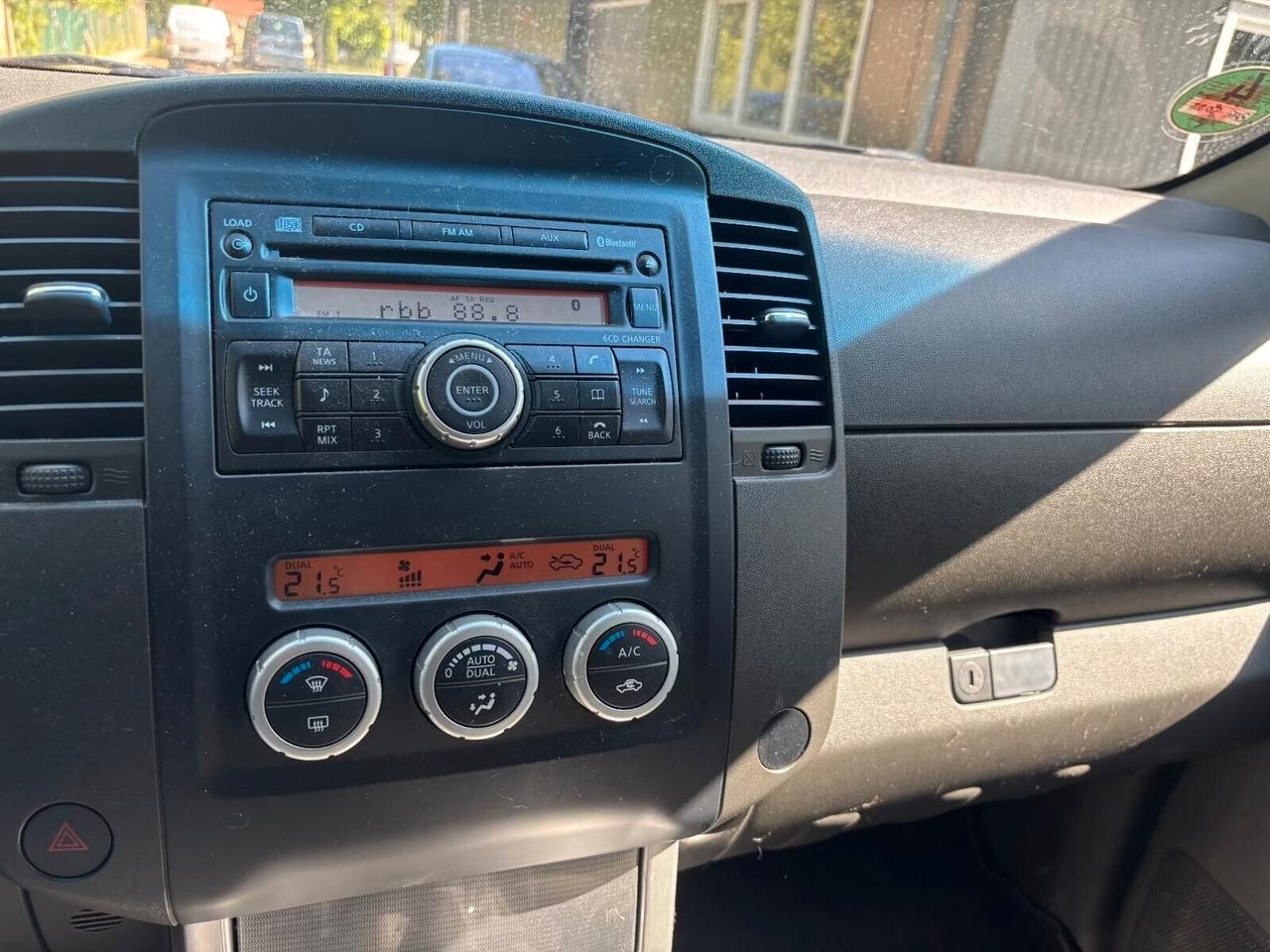 Nissan Navara 2.5 dCi 190CV 4 porte Double Cab Sport