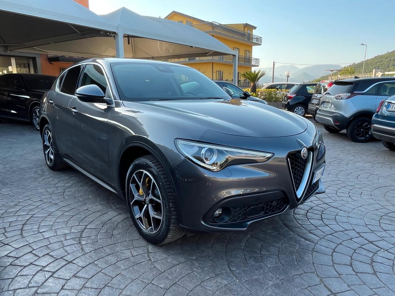 Alfa Romeo Stelvio 2.2 Turbodiesel 210 CV AT8 Q4 Executive