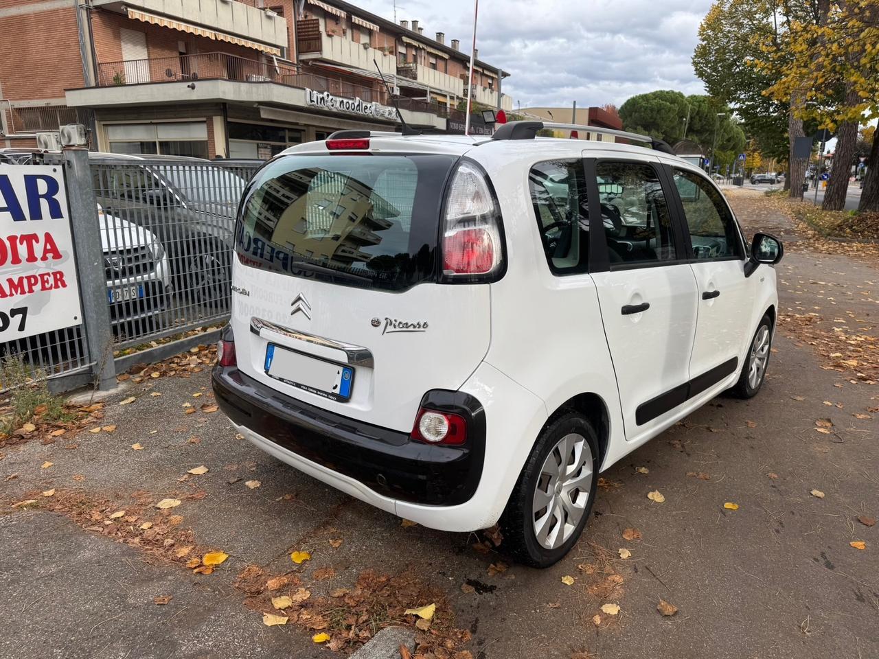Citroen C3 Picasso 1.6 HDi 90 neopaten garanzia 12 mesi