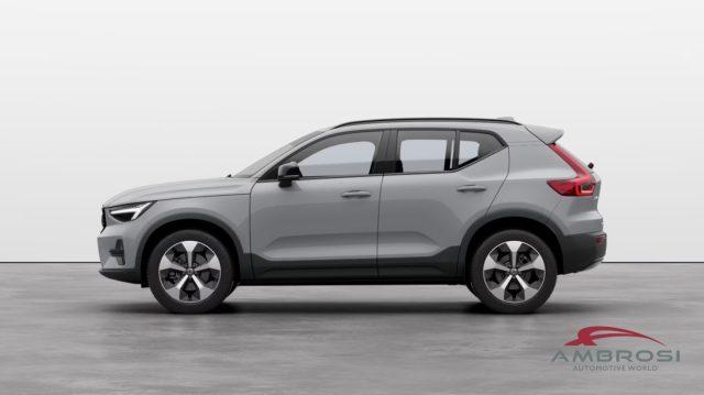 VOLVO XC40 B4 Mild hybrid Benzina Ultra Dark