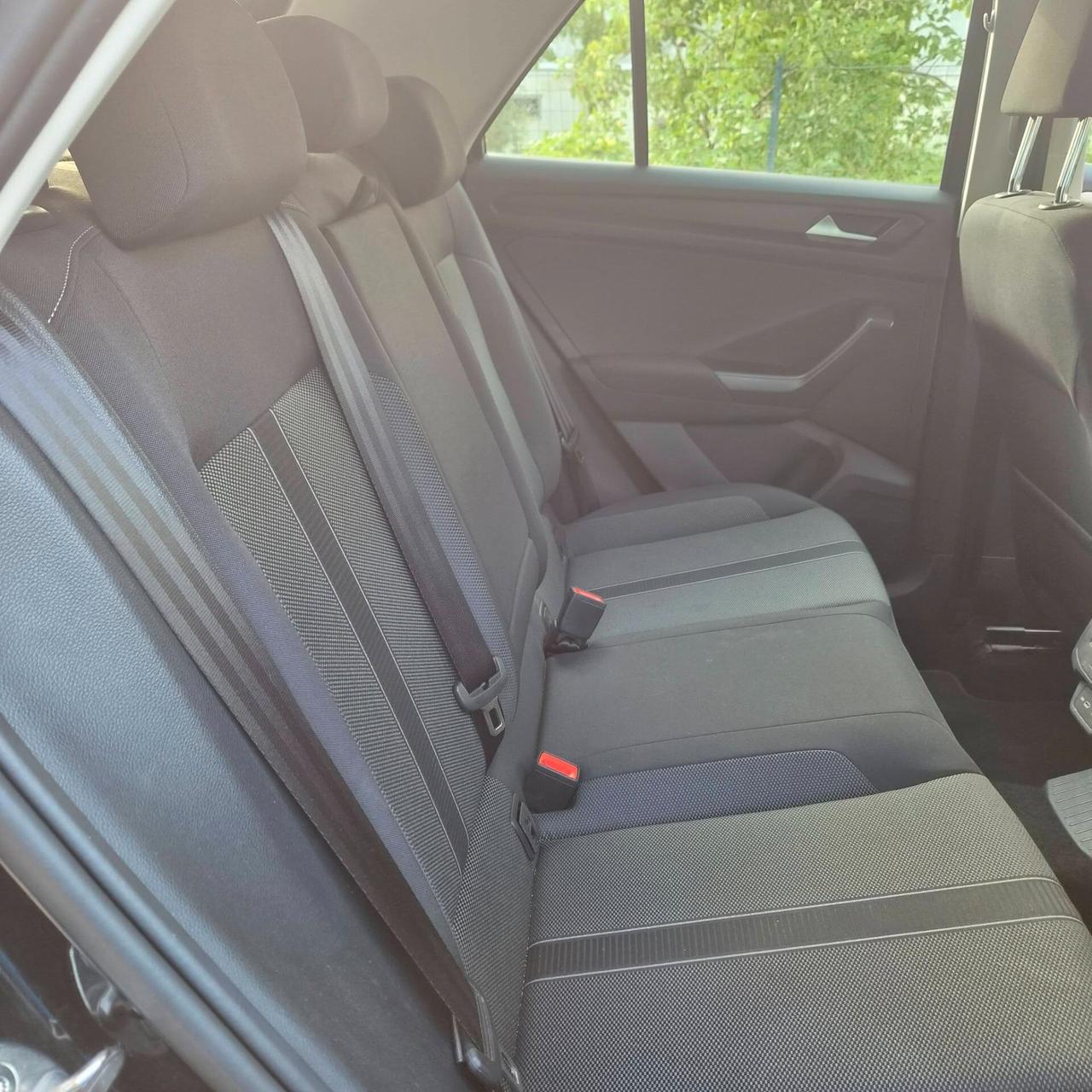 Volkswagen T-Roc 2.0 TDI SCR Style 2025 km12.000