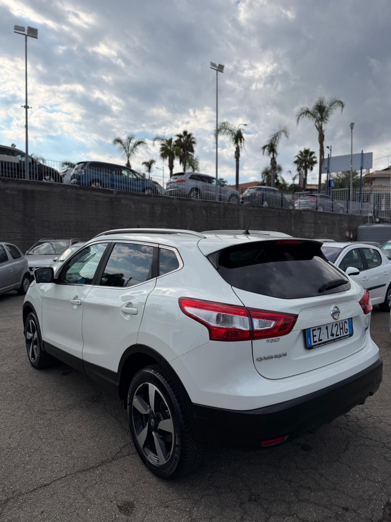 Nissan Qashqai 1.5 dCi 360 Tekna+