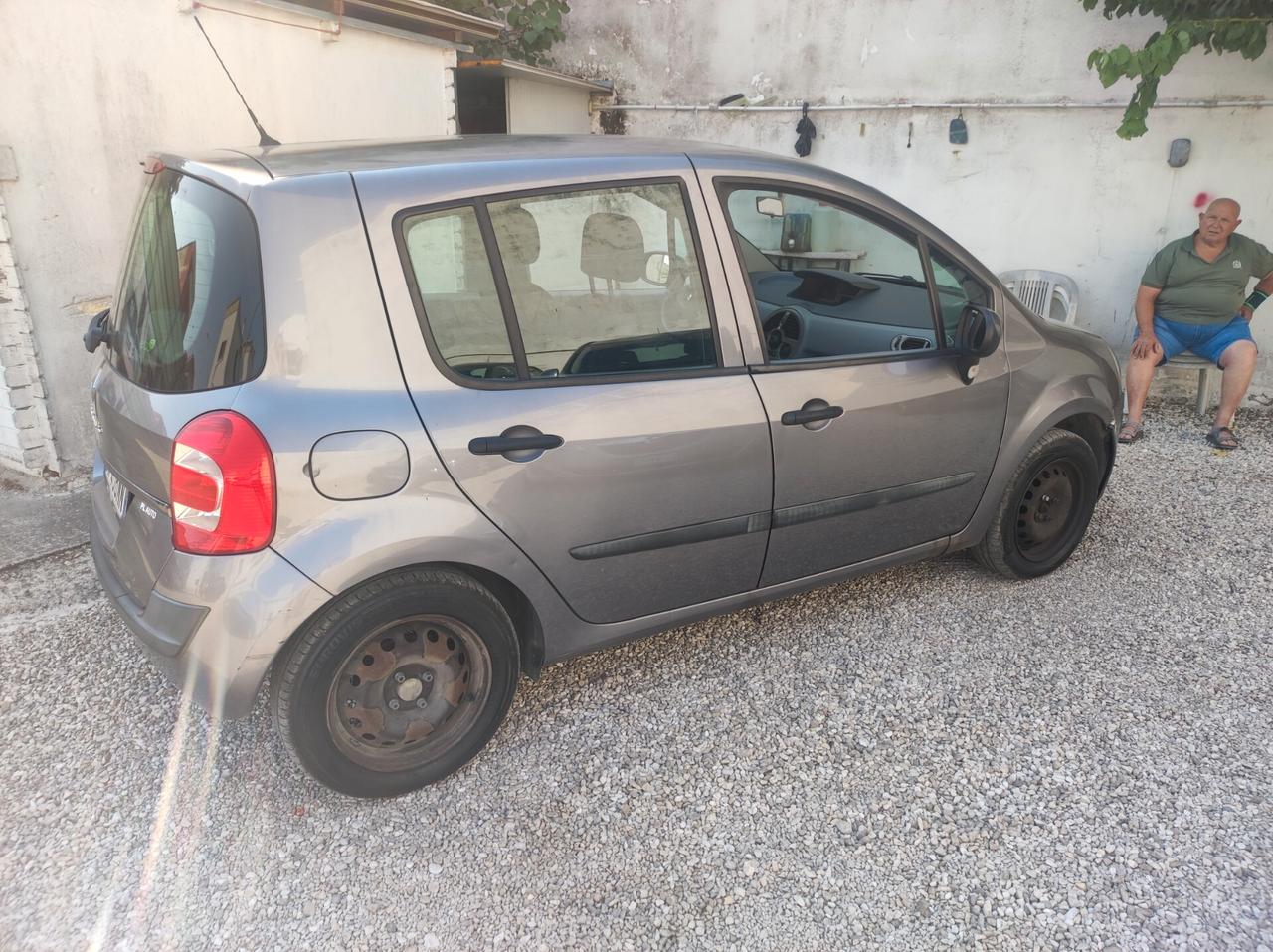 Renault Modus Grand 1.5 dCi 70CV