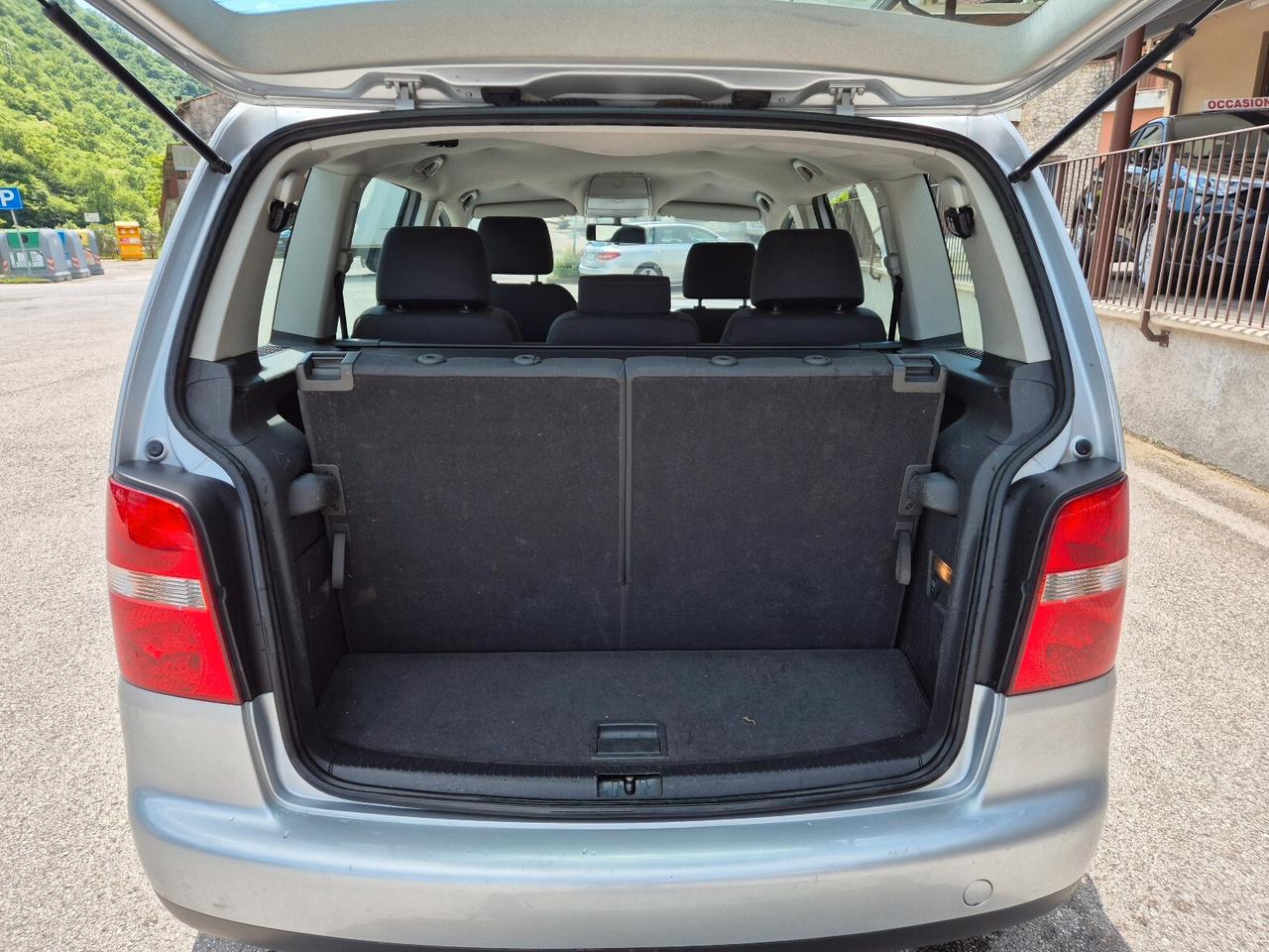 Volkswagen Touran 2.0 16V TDI Highline **7 posti **