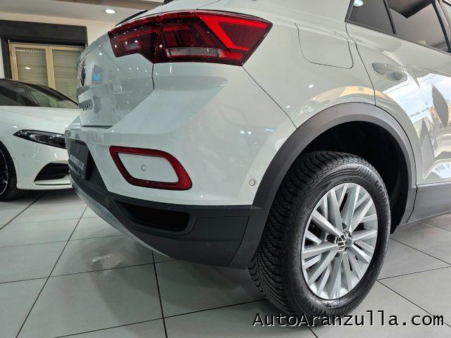 VOLKSWAGEN T-Roc NEW 2.0 TDI SCR 150CV DSG Life Navi Fari IQ. Led