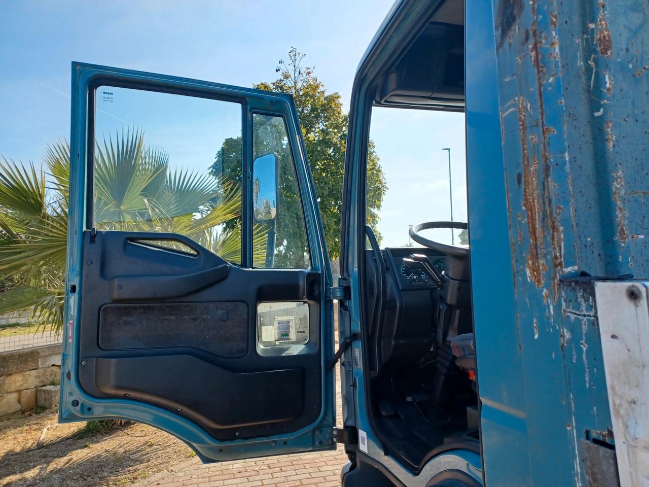 Iveco EUROCARGO 6.0 240 Cv. PATENTE C DA ALLESTIRE