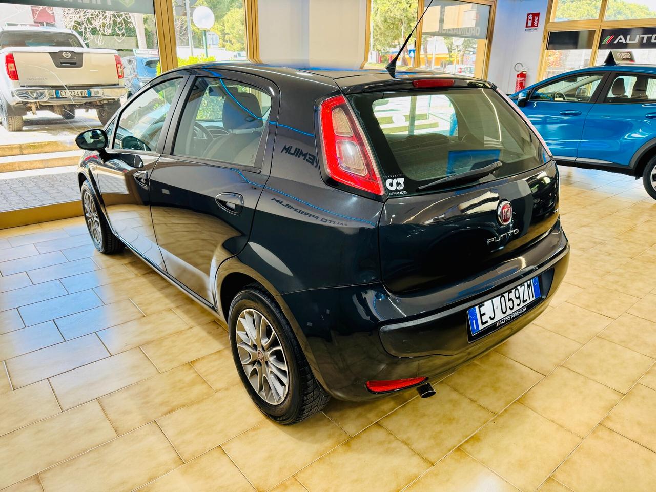 Fiat Punto 1.3 Mjt 95 CV 5 porte Distribuz. Nuova