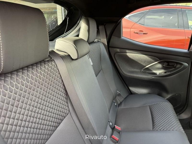 Toyota Yaris Hybrid Style MY22