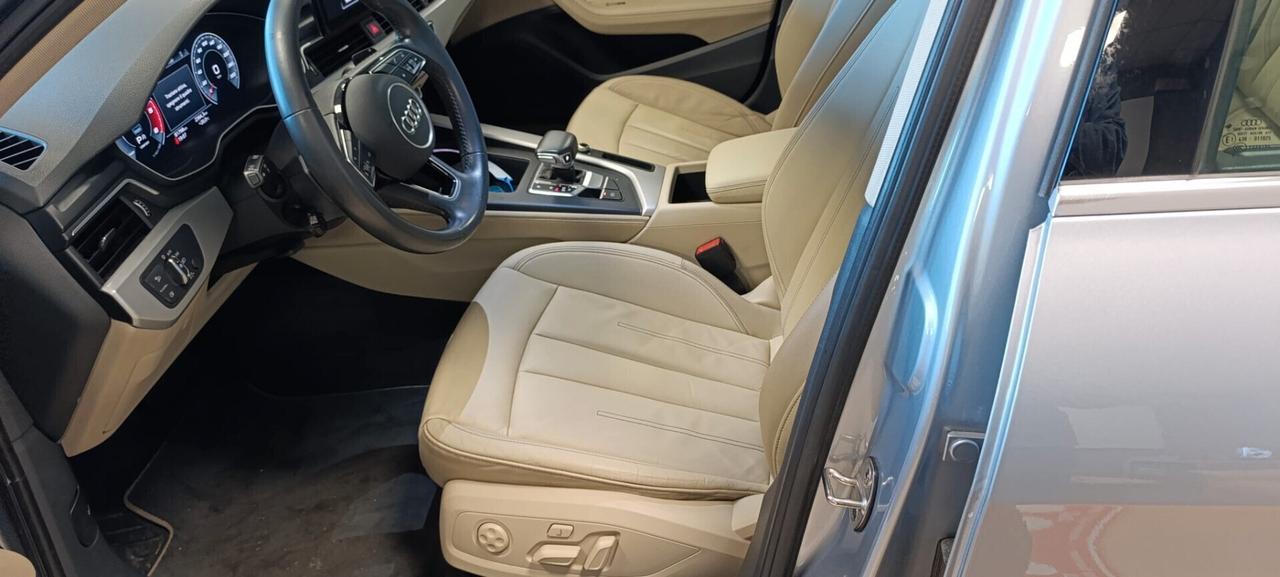 Audi A4 30 TDI/136 CV S tronic Business Advanced
