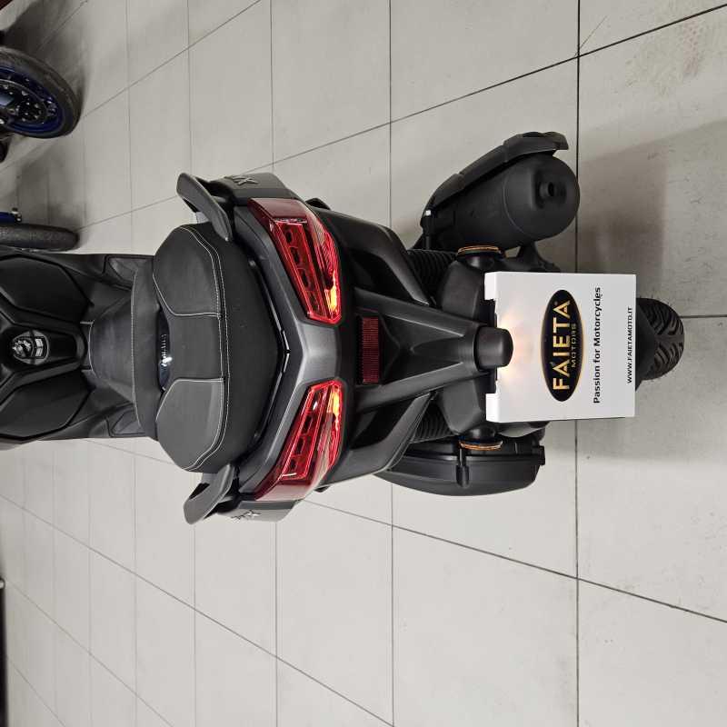 Yamaha X-Max 125 - 2023
