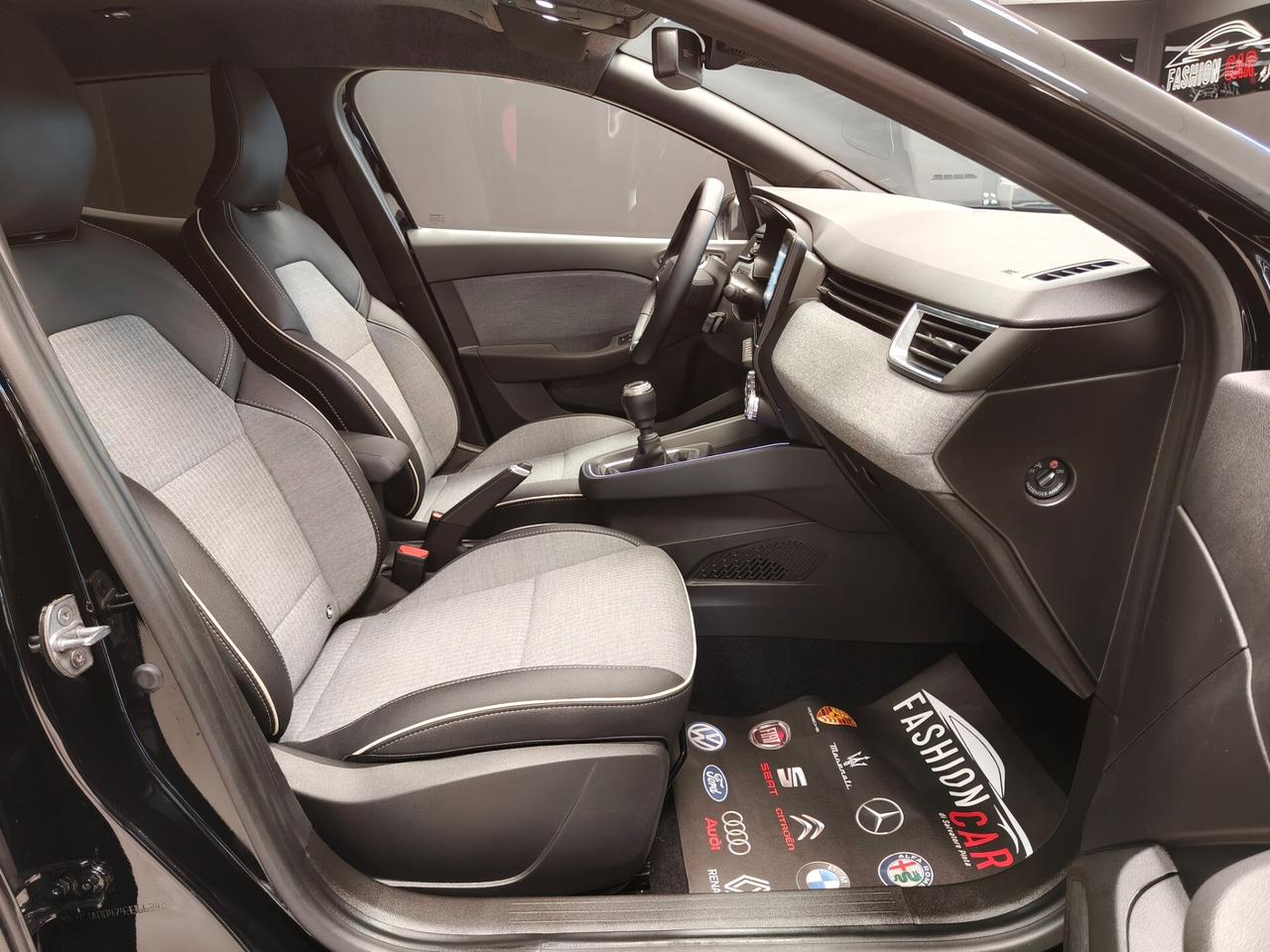 Renault Clio TCe 90 CV 5 porte Techno