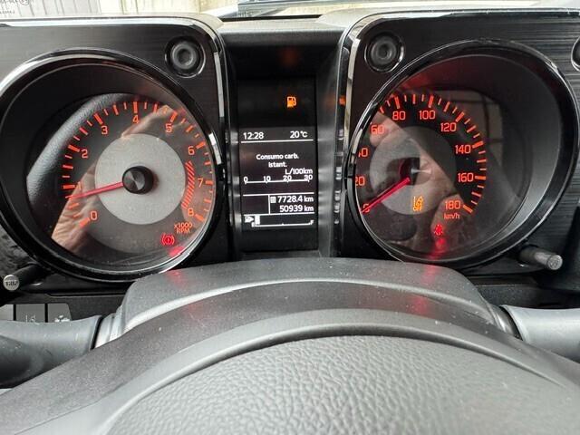 Suzuki Jimny 1.5 5MT Top (AUTOCARRO N1)