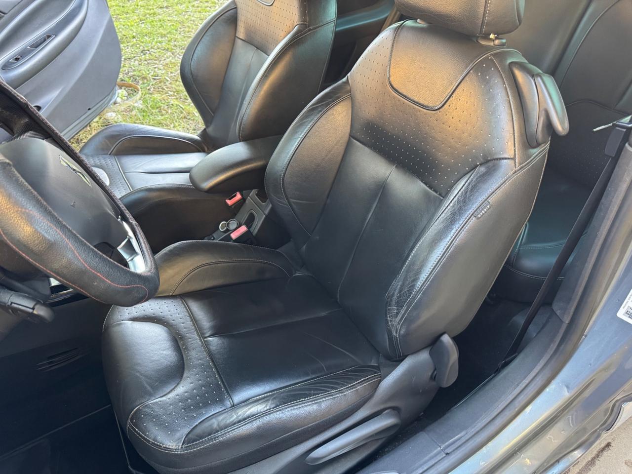 Ds DS3 3 1.6 THP 155 Just Black