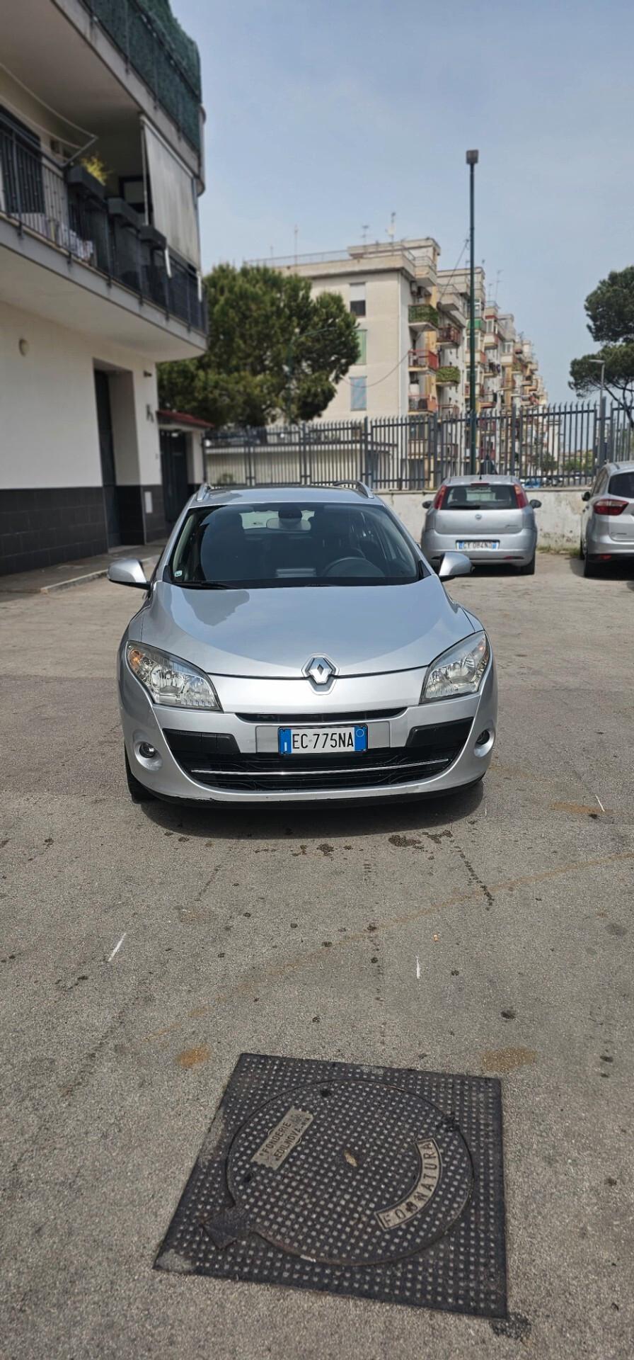 Renault Megane Mégane 1.5 dCi 110CV SporTour Confort