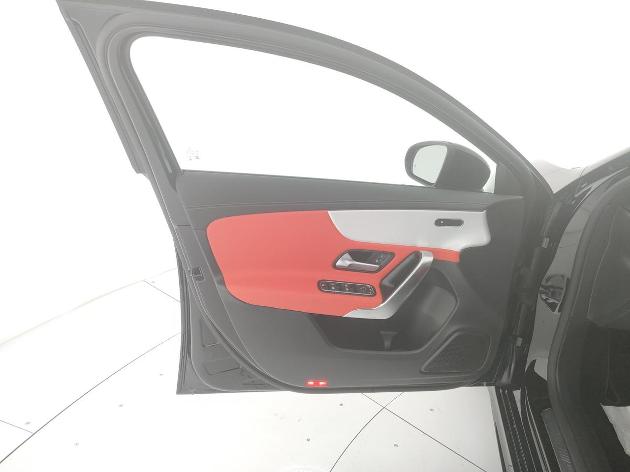 Mercedes-Benz A AMG 35 Premium AMG Spectral Edition