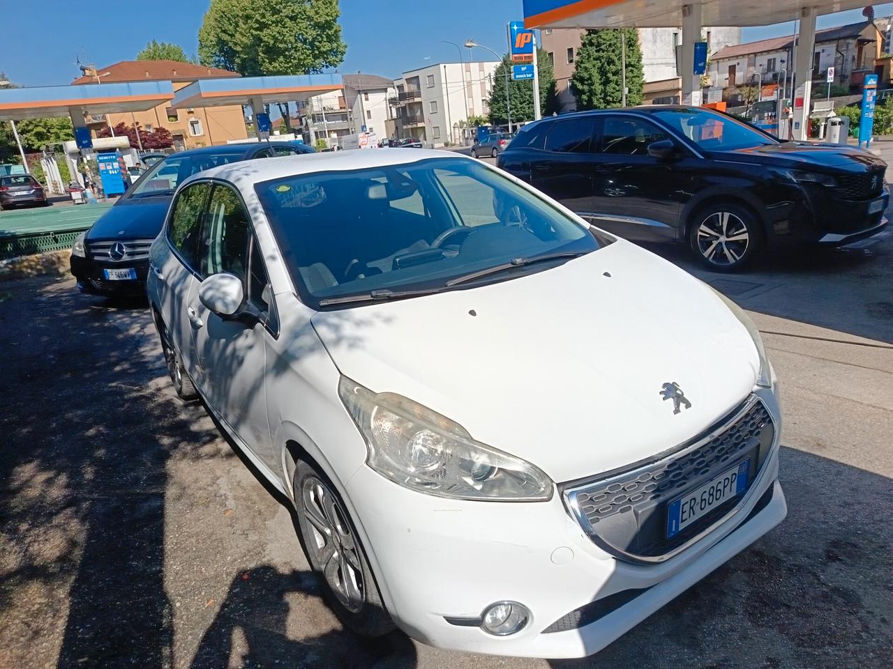 Peugeot 208 1.4 HDi 68 CV 5 porte Access
