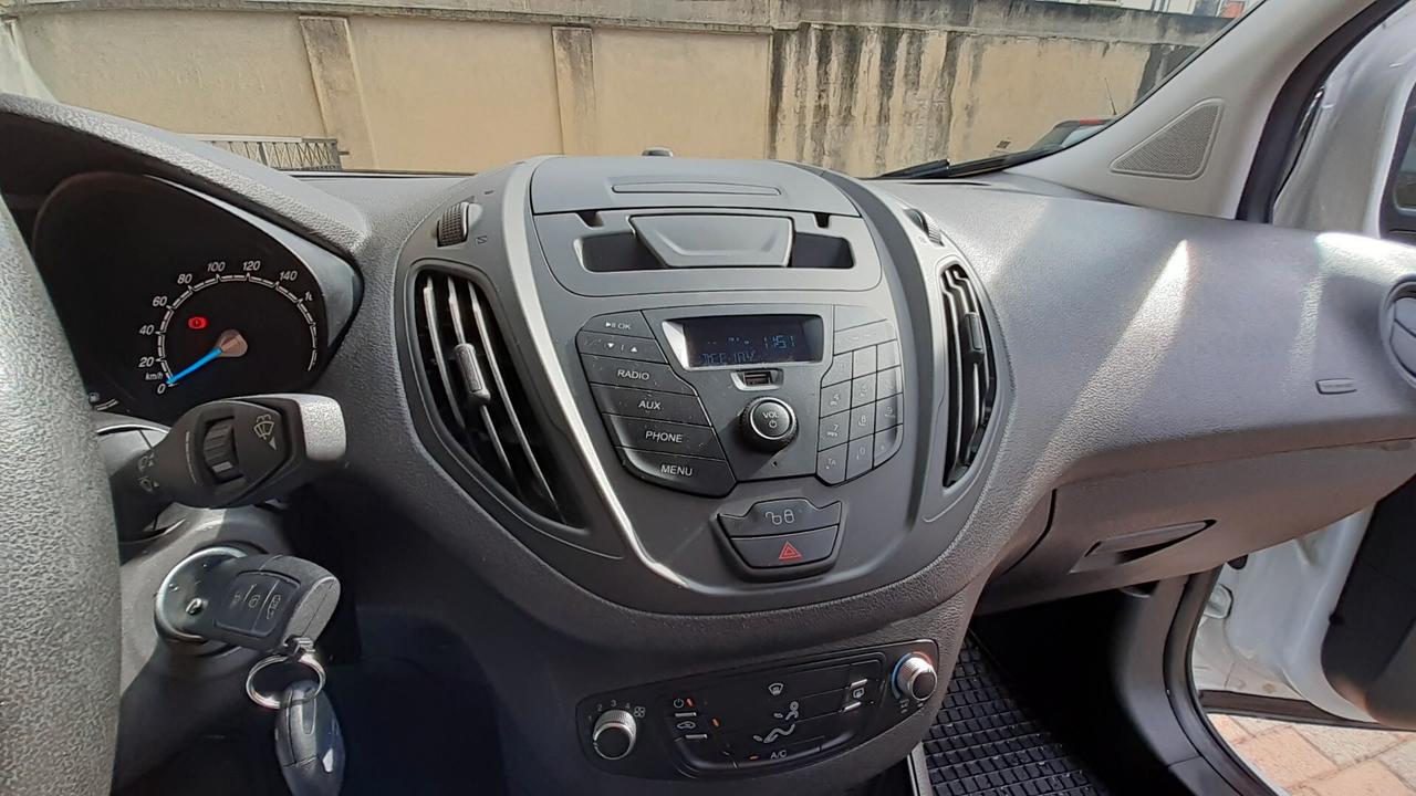 Ford Transit Courier allestito Cover HACCP Pronto Lavoro