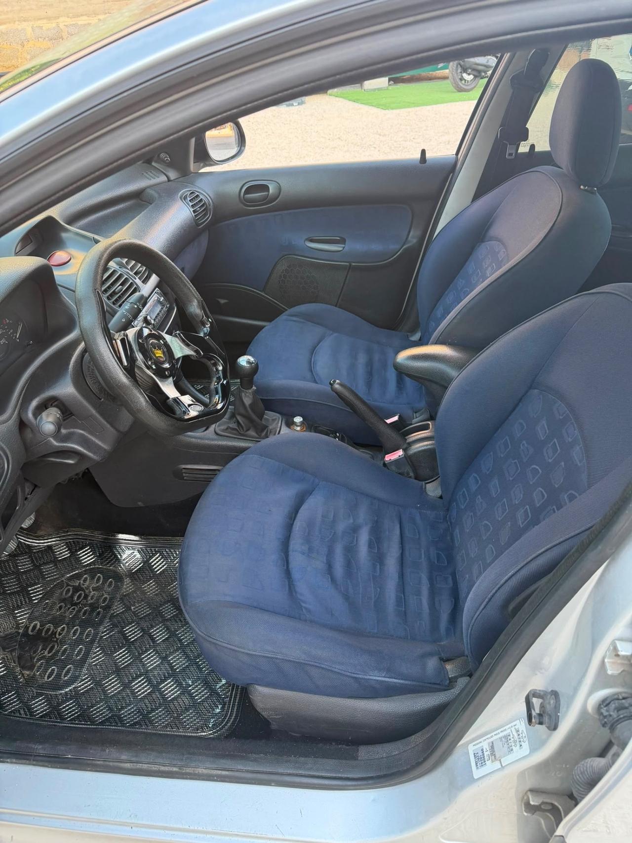 Peugeot 206 1.4 HDi 5p. ONE Line