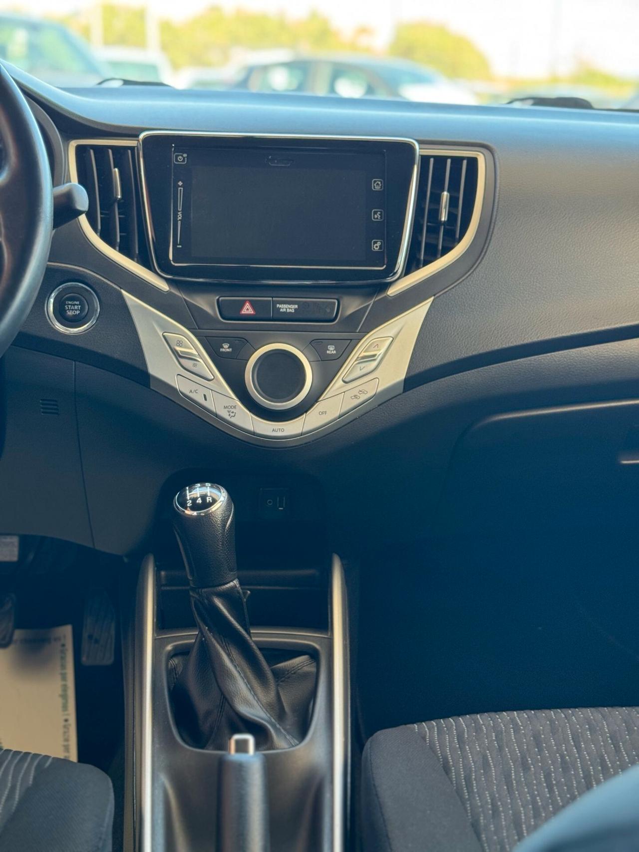 Suzuki Baleno 1.2 Hybrid Top