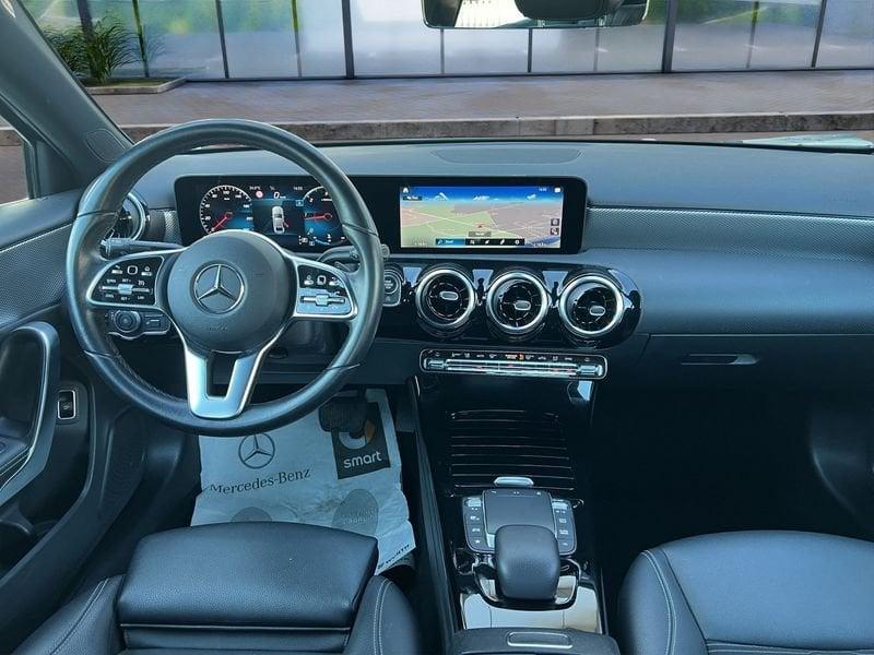 Mercedes-Benz Classe A A 180 d Sedan Automatic Sport Tech Pack
