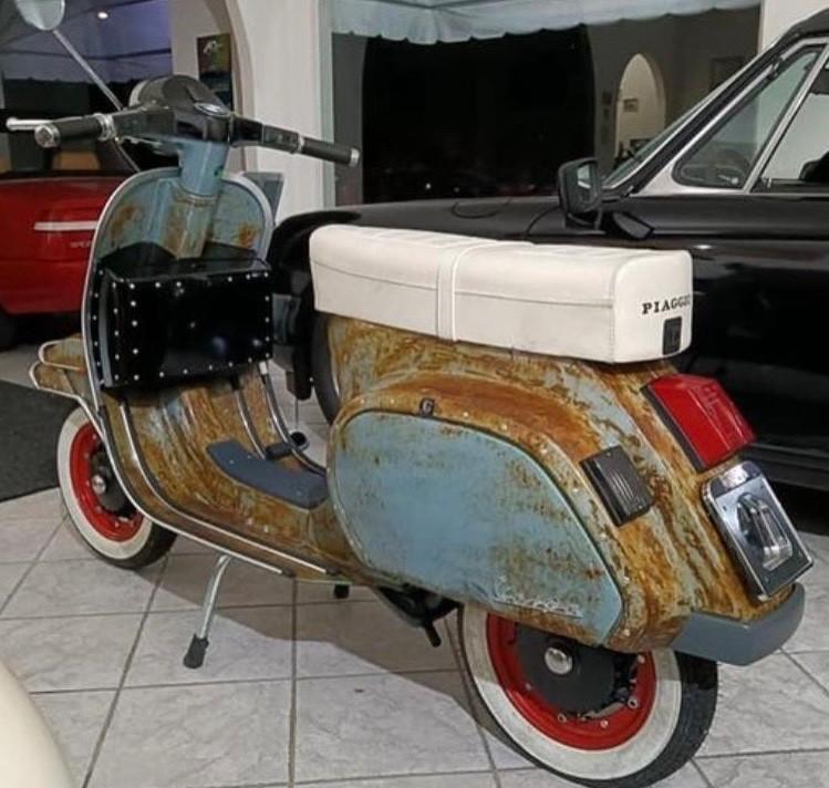 Vespa Pk50S-unica con questo restauro-in arrivo-