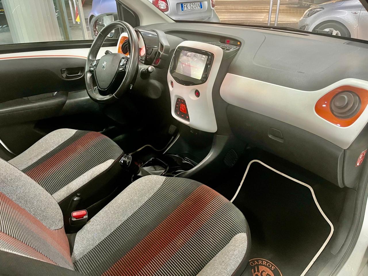 Peugeot 108 5p 1.0 vti Roland Garros Top!