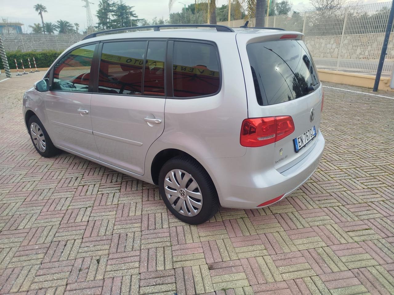 Volkswagen Touran Business 1.4 Highline EcoFuel