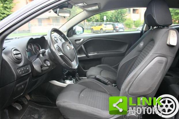 ALFA ROMEO MiTo 1.4 T 155 CV Distinctive Sport P