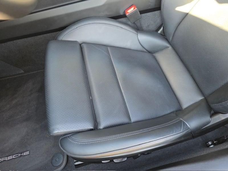 Porsche 911 992 Carrera 4 GTS Cabriolet 541 CV (992.2)