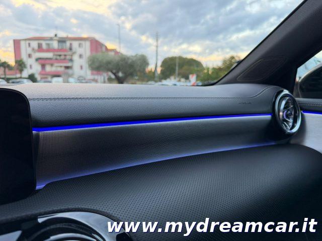 MERCEDES-BENZ A 180 d Automatic Premium Night Edition LUCI AMBIENTE