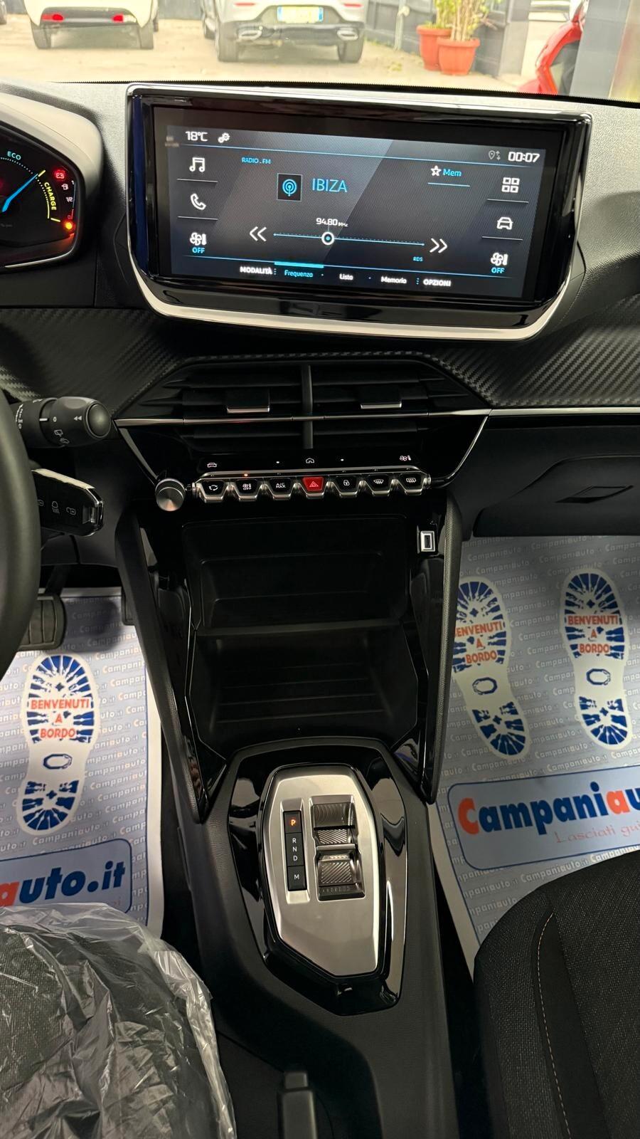 Peugeot 208 Hybrid 110 e-DCS6 Style