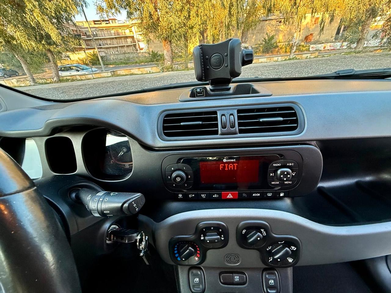 FIAT PANDA 1.2 LOUNGE UNI PROPRIETARIO