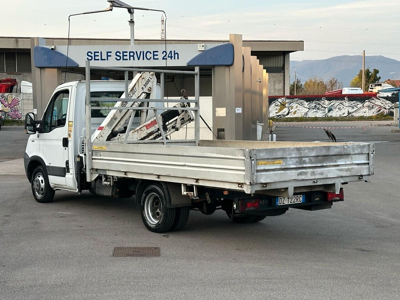 IVECO DAILY 35C12 CON GRU BONFIGLIOLI P35 SUPER PREZZO!