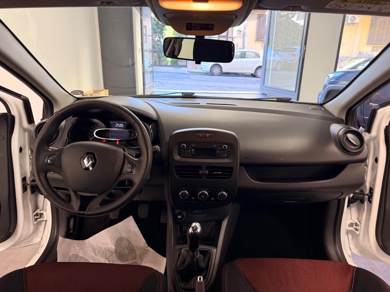 Renault Clio Sporter 1.2 75CV